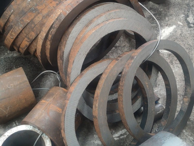 信阳42CrMo无缝钢管切割