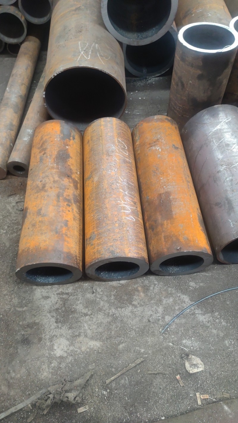 信阳信阳信阳20CrMo无缝钢管切割