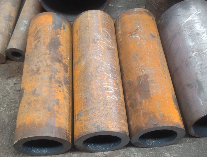 信阳20CrMo无缝钢管切割